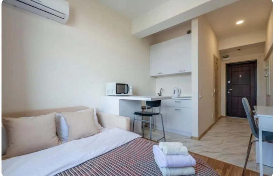 Smart House 11 Apartment Kyiv