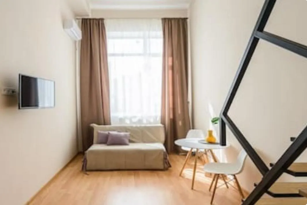 Smart House 11 Apartment Kyiv